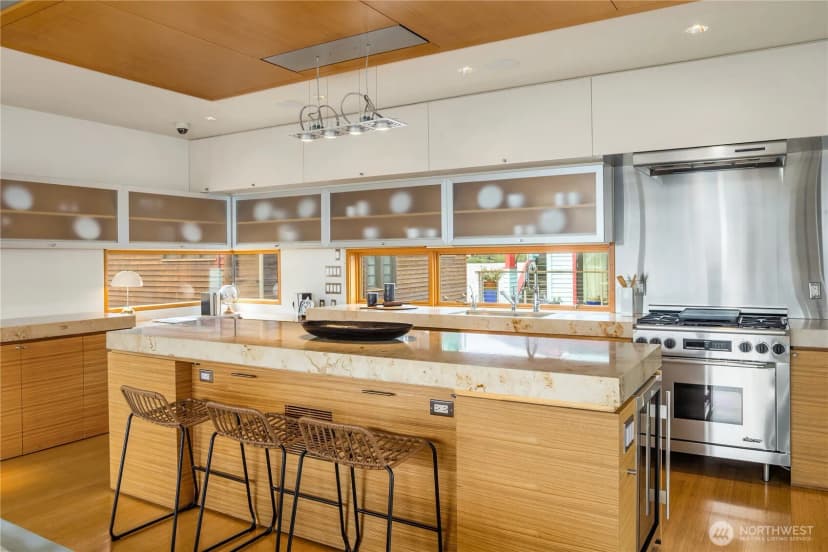 Property photo for 2369 Fairview Avenue E #6, Seattle photo 16