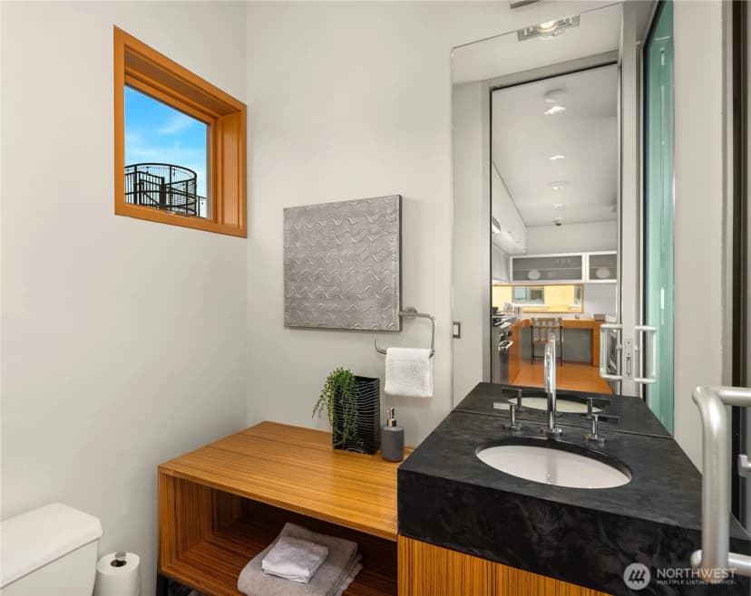 Property photo for 2369 Fairview Avenue E #6, Seattle photo 19