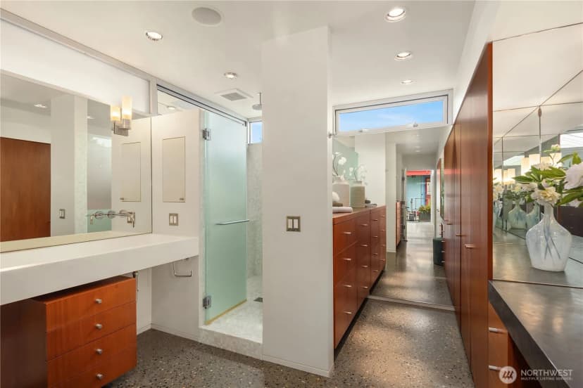 Property photo for 2369 Fairview Avenue E #6, Seattle photo 28