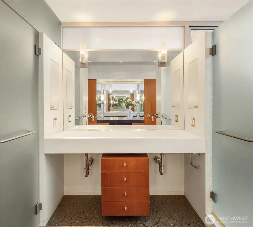 Property photo for 2369 Fairview Avenue E #6, Seattle photo 29