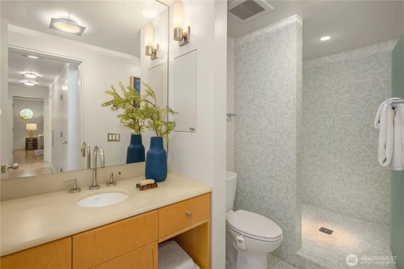 Property photo for 2369 Fairview Avenue E #6, Seattle photo 36