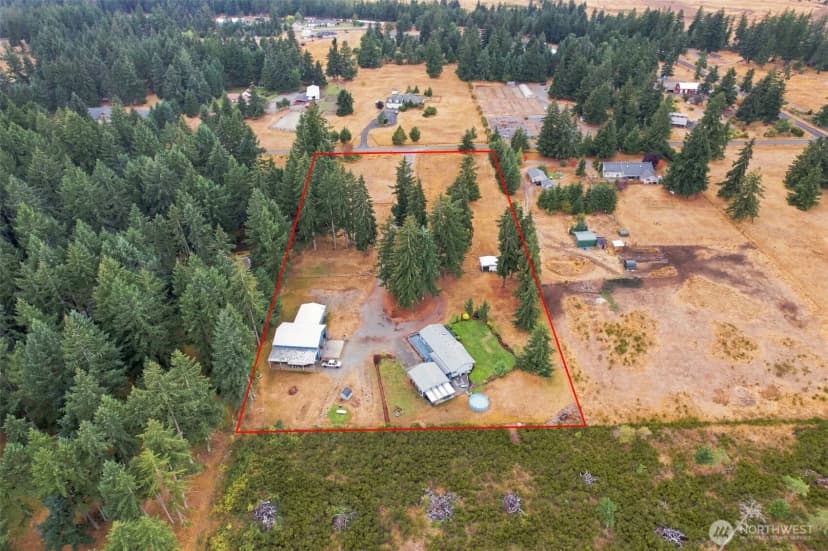 Property photo for 12424 Moes Road Se, Rainier photo 11