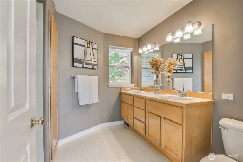 Property photo for 13021 Ne 182nd Place #a, Bothell photo 15