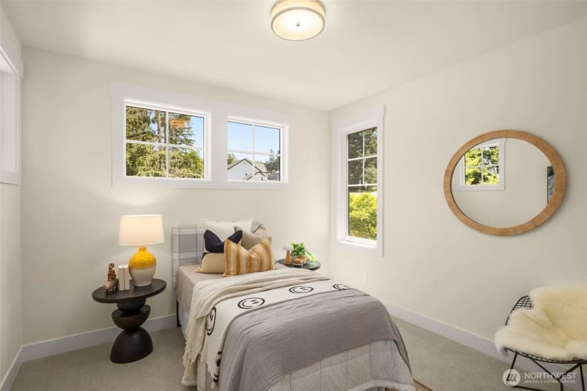 Property photo for 4515 150th Avenue Se, Bellevue photo 25
