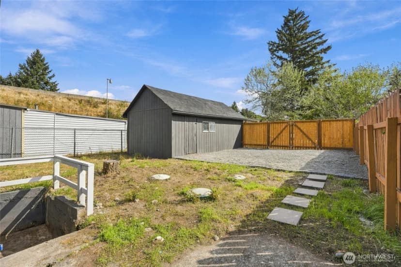 Property photo for 506 L Street Se, Auburn photo 32