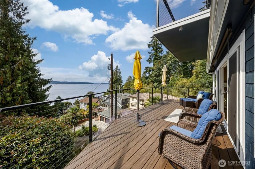 Property photo for 2704 Sw 152nd Place, Burien photo 10
