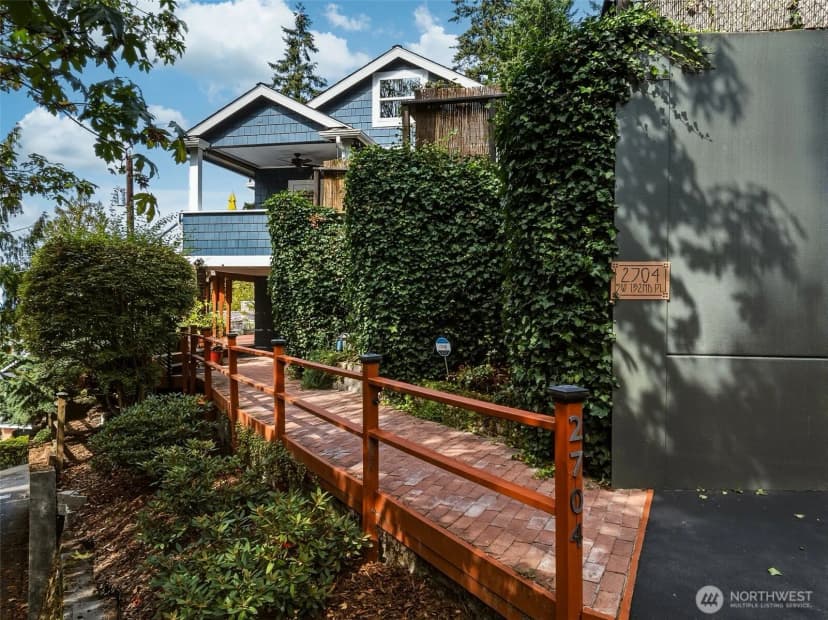 Property photo for 2704 Sw 152nd Place, Burien photo 25