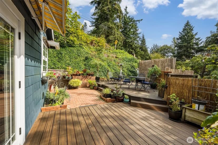 Property photo for 2704 Sw 152nd Place, Burien photo 11