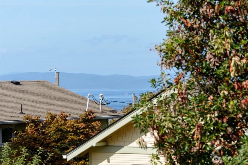 Property photo for 1812 W 5th St, Port Angeles photo 9