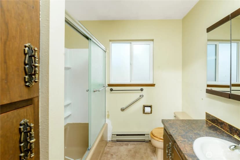 Property photo for 1812 W 5th St, Port Angeles photo 30