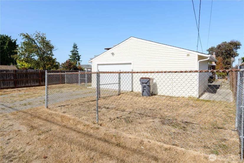 Property photo for 1812 W 5th St, Port Angeles photo 39