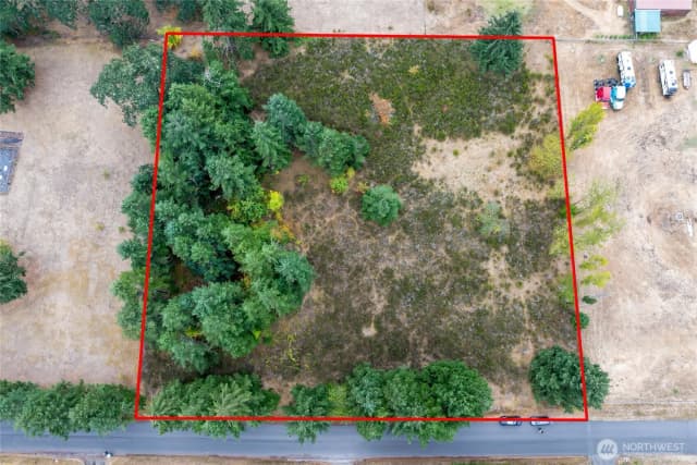 Property photo for 4204 267th Street E, Spanaway photo 5