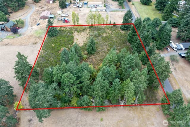 Property photo for 4204 267th Street E, Spanaway photo 2