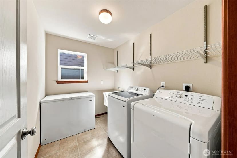 Property photo for 17804 15th Avenue E, Spanaway photo 15