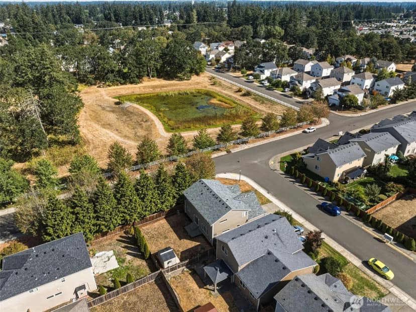 Property photo for 17804 15th Avenue E, Spanaway photo 28