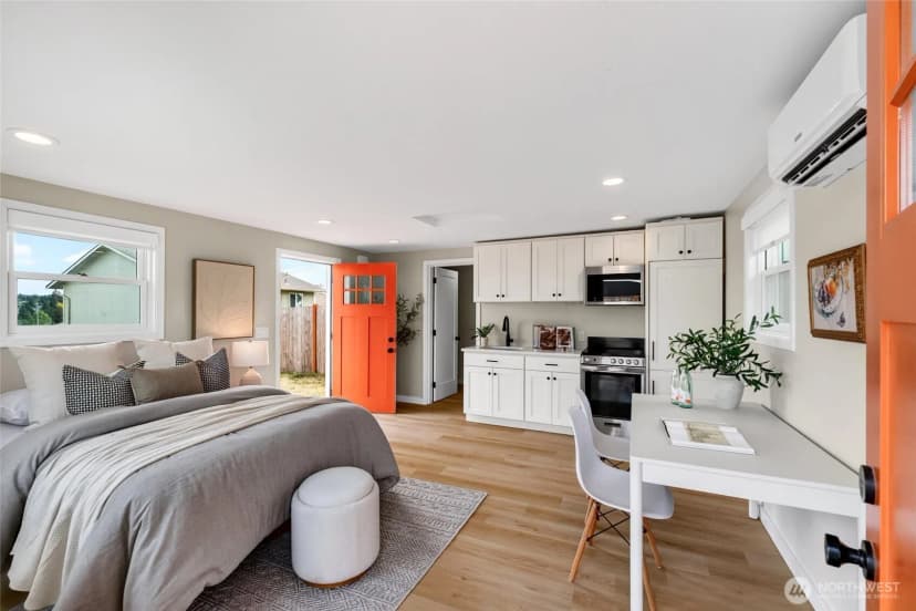 Property photo for 2907 2909 Sw Cloverdale Street, Seattle photo 14