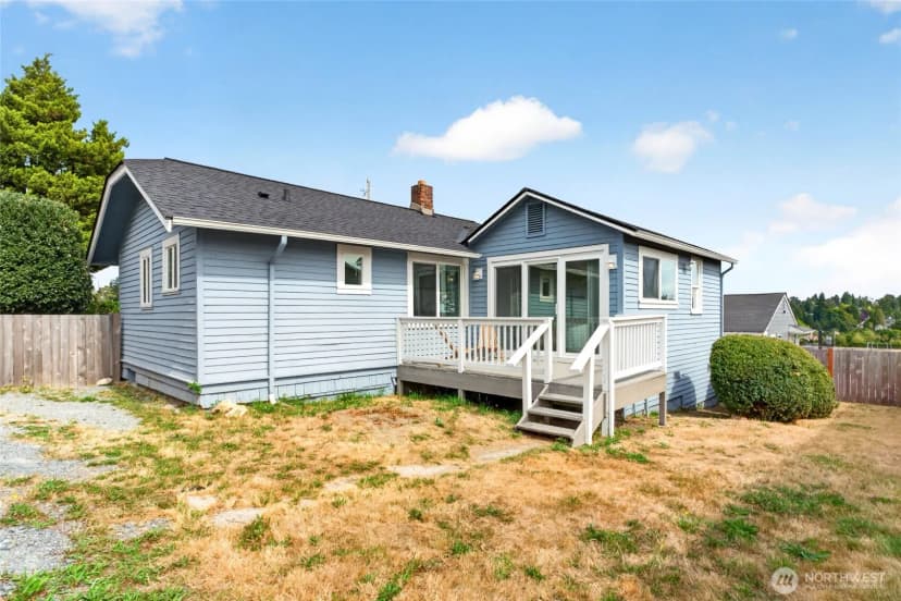 Property photo for 2907 2909 Sw Cloverdale Street, Seattle photo 6