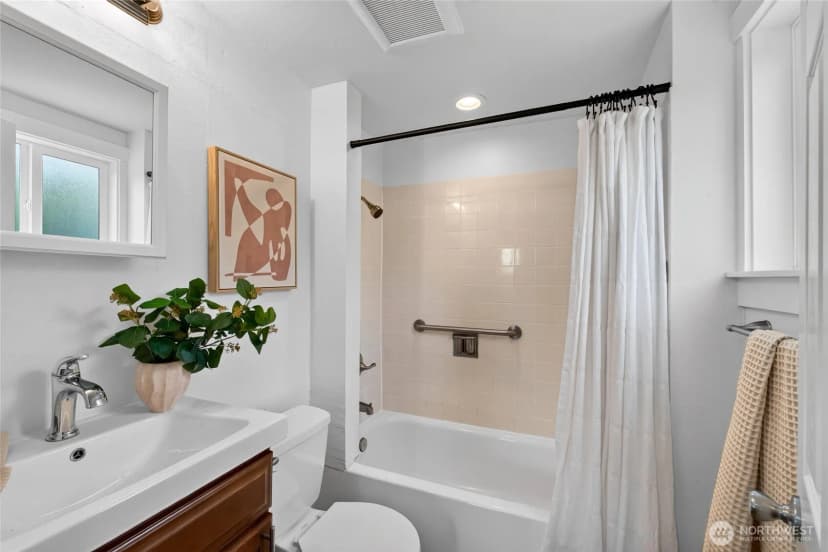 Property photo for 2907 2909 Sw Cloverdale Street, Seattle photo 19