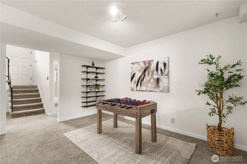 Property photo for 13938 15th Place Sw, Burien photo 24