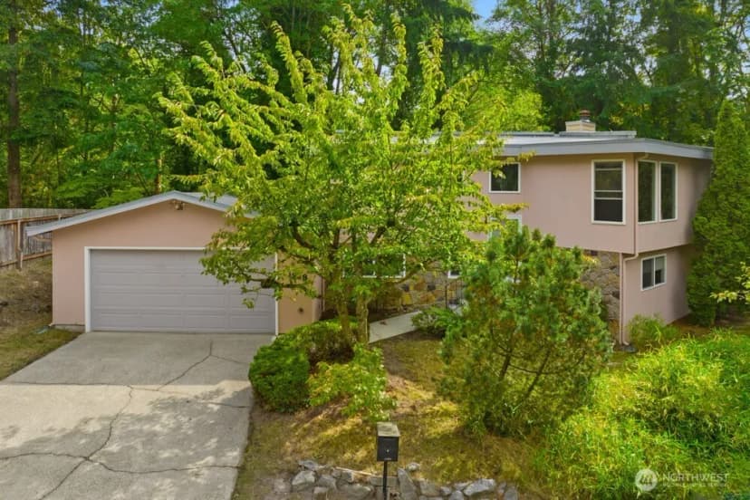 Property photo for 13938 15th Place Sw, Burien photo 38