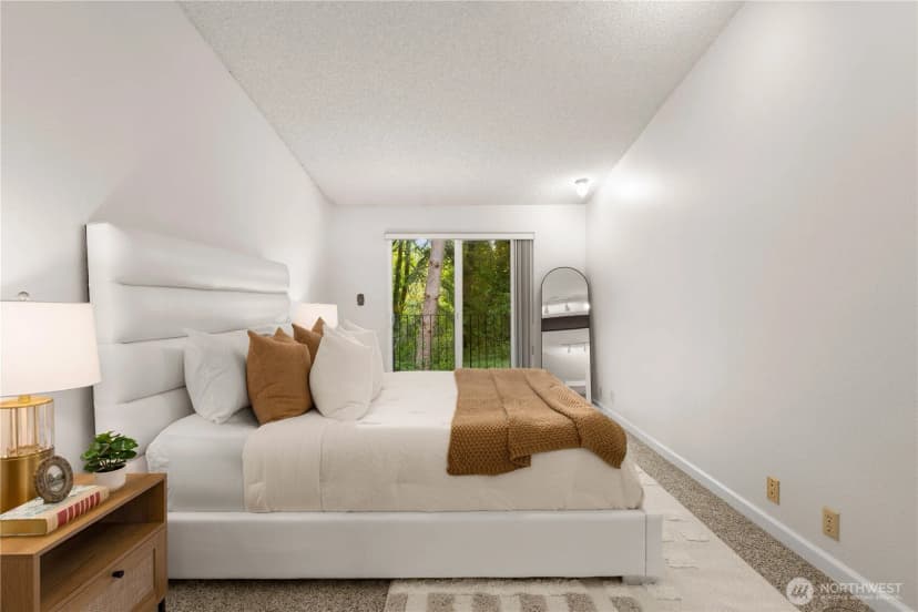 Property photo for 13938 15th Place Sw, Burien photo 16