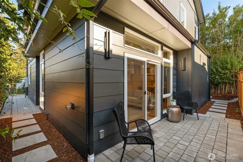 Property photo for 8148 13th Avenue Sw, Seattle photo 26