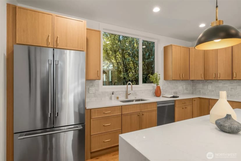 Property photo for 8148 13th Avenue Sw, Seattle photo 8