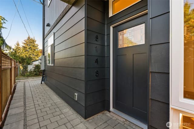 Property photo for 8148 13th Avenue Sw, Seattle photo 2