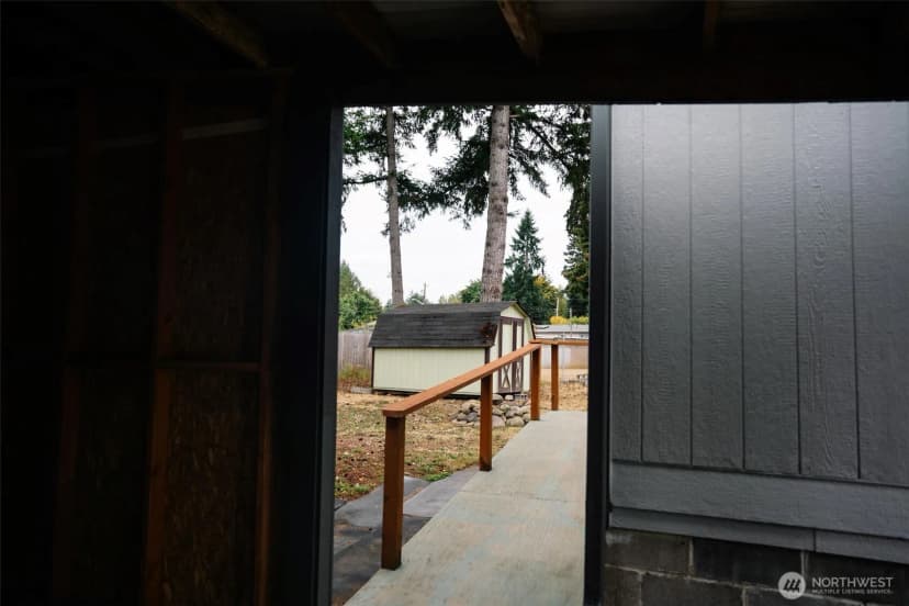 Property photo for 11407 Scott Creek Drive Sw, Olympia photo 20