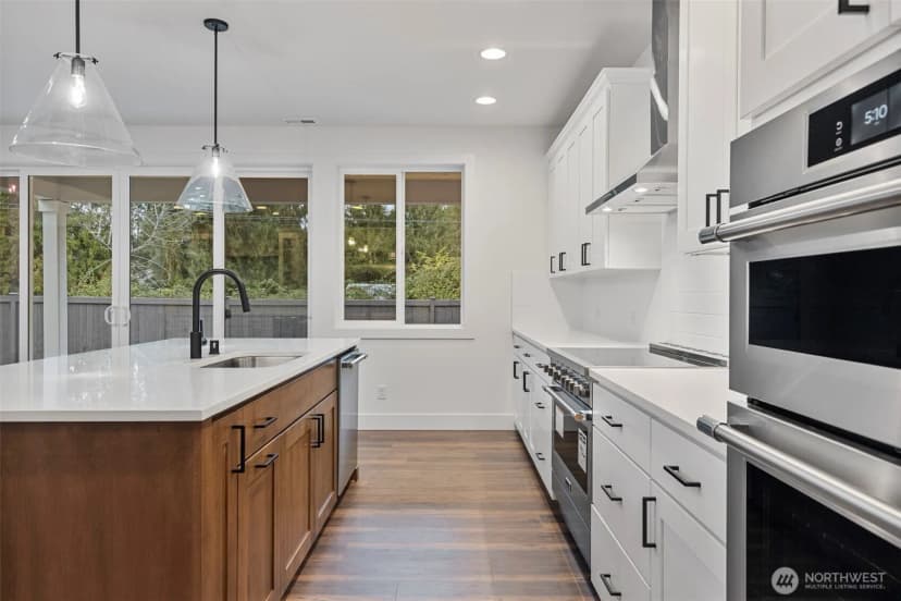 Property photo for 19429 116th Street Ct E, Bonney Lake photo 6