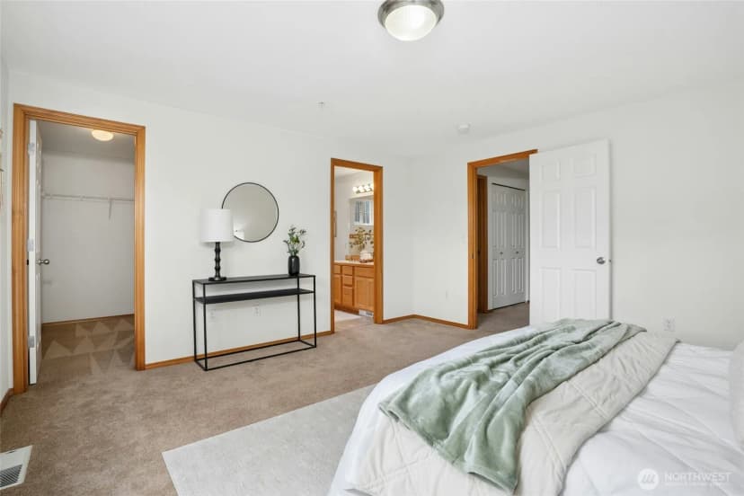 Property photo for 2501 123rd Place Sw #b, Everett photo 11