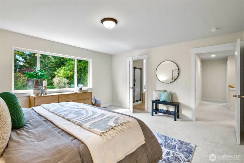 Property photo for 215 Sw 144th Street, Burien photo 15