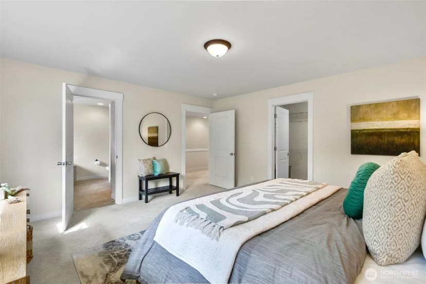 Property photo for 215 Sw 144th Street, Burien photo 14