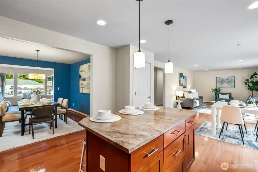 Property photo for 215 Sw 144th Street, Burien photo 27