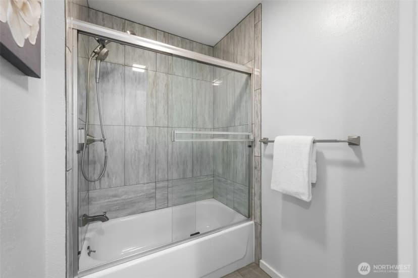 Property photo for 29219 13th Place S, Federal Way photo 15