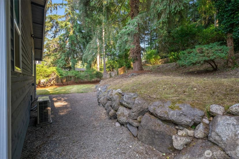 Property photo for 29219 13th Place S, Federal Way photo 34