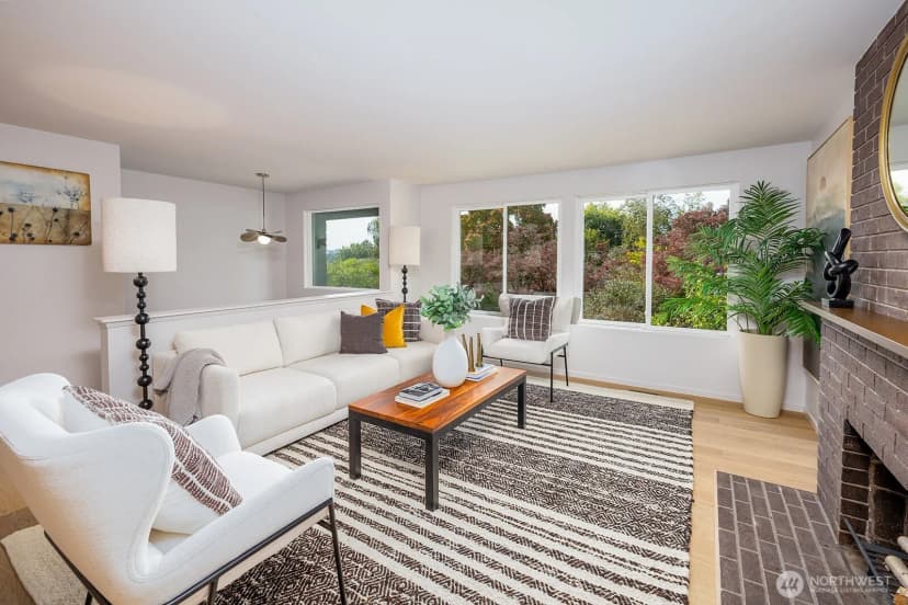 Property photo for 6048 28th Avenue Ne, Seattle photo 6