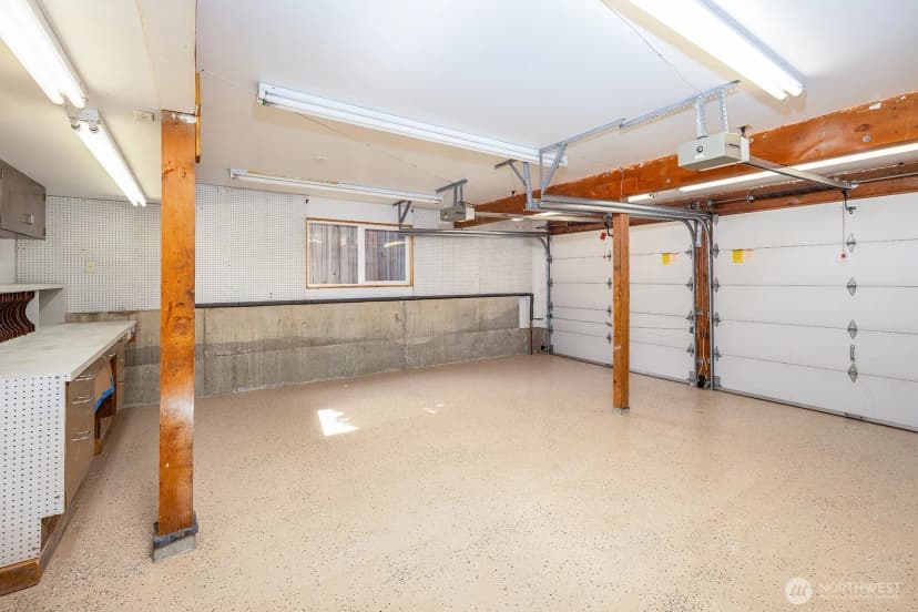 Property photo for 6048 28th Avenue Ne, Seattle photo 26