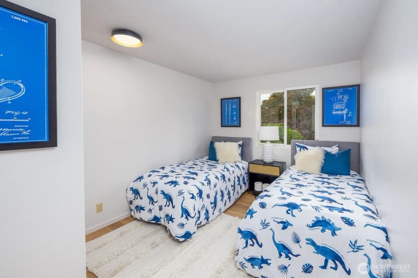 Property photo for 6048 28th Avenue Ne, Seattle photo 16