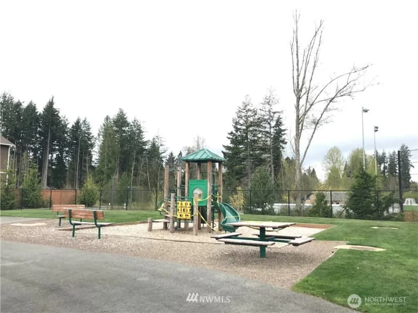 Property photo for 17321 40th Avenue Se, Bothell photo 35