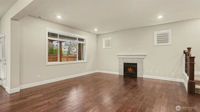 Property photo for 17321 40th Avenue Se, Bothell photo 5
