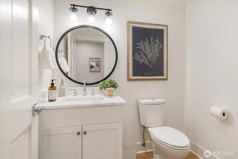 Property photo for 5912 Ne Arrowhead Drive, Kenmore photo 29