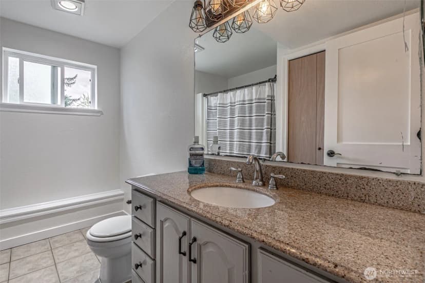 Property photo for 2704 180th Avenue E, Lake Tapps photo 22