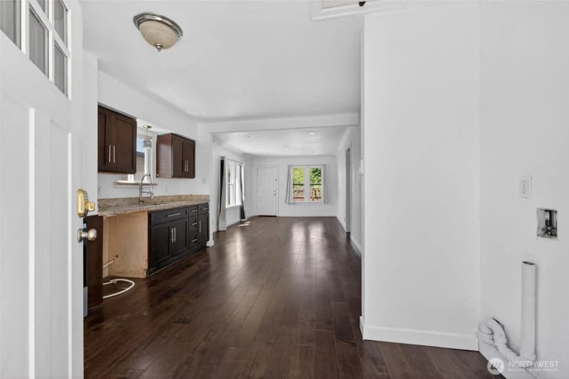 Property photo for 110 Lincoln Avenue, Kent photo 2