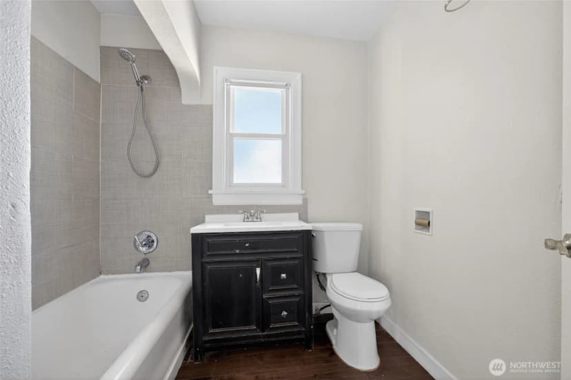Property photo for 110 Lincoln Avenue, Kent photo 13