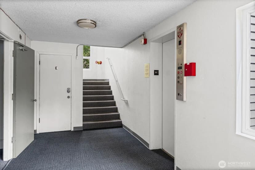 Property photo for 12701 Ne 9th Place #d306, Bellevue photo 17