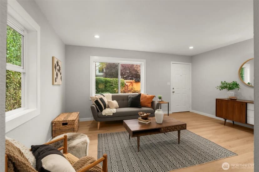 Property photo for 8150 13th Avenue Sw, Seattle photo 5
