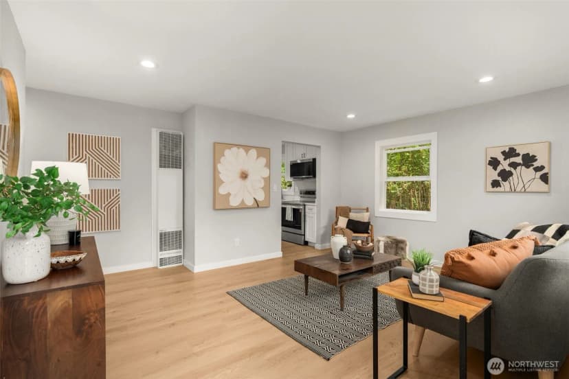 Property photo for 8150 13th Avenue Sw, Seattle photo 2
