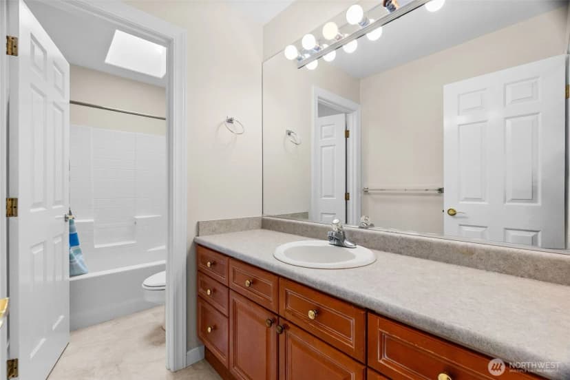 Property photo for 7502 53rd Street Ct W, University Place photo 22