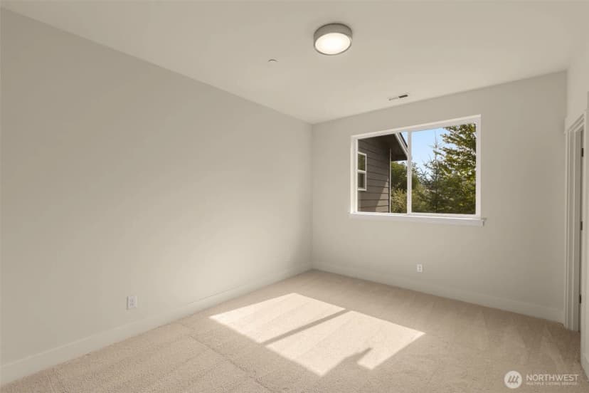 Property photo for 1069 Se 13th Avenue, North Bend photo 23